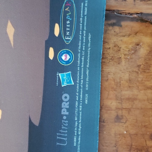 LIMITED EDITION MY LITTLE PONY PLAYMAT - Picture 3 of 6